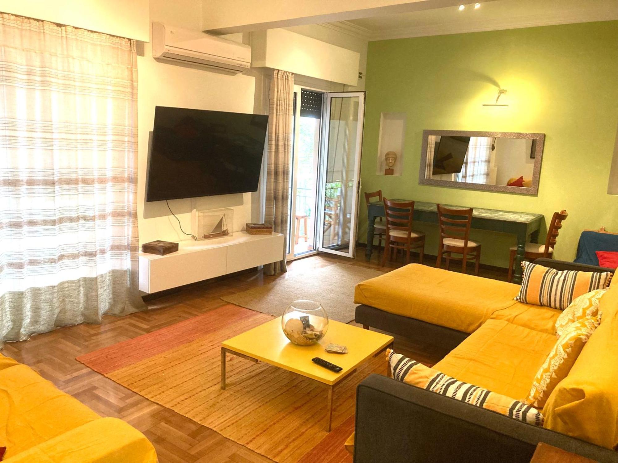 3 Bedder Condo In Ilisia, Megaro Mousikis Athen Exterior foto