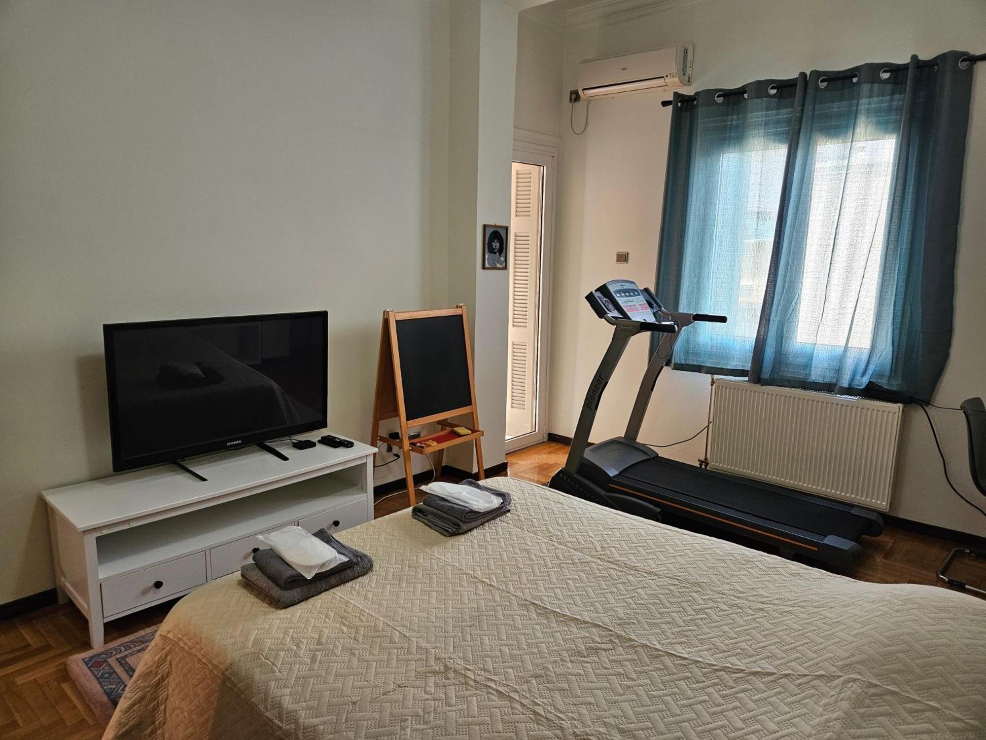 3 Bedder Condo In Ilisia, Megaro Mousikis Athen Exterior foto